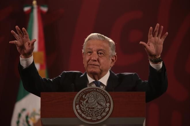 ¿Dinero para el INE? Mejor pobreza franciscana, dice AMLO