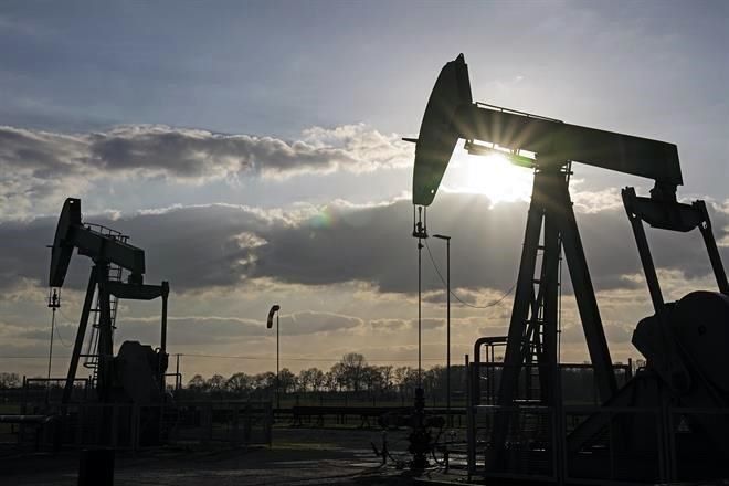Prevén que EU permita envío de petróleo venezolano a Europa
