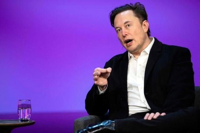 Amenaza Musk terminar trato para comprar Twitter