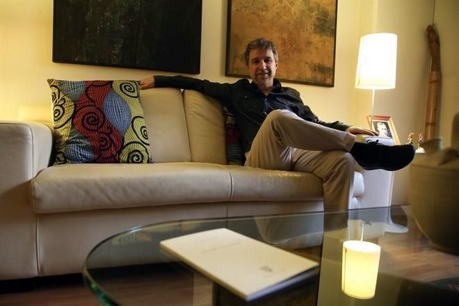 Fernando Fernández gana el Premio López Velarde