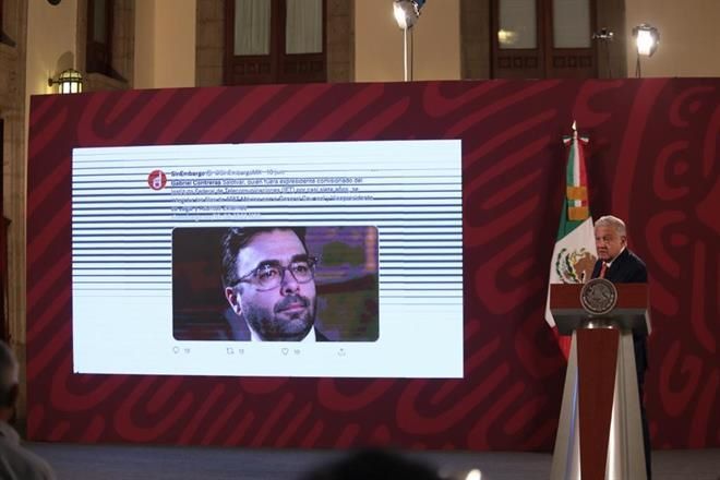 Exhibe AMLO paso de ex titular de IFT a AT&T