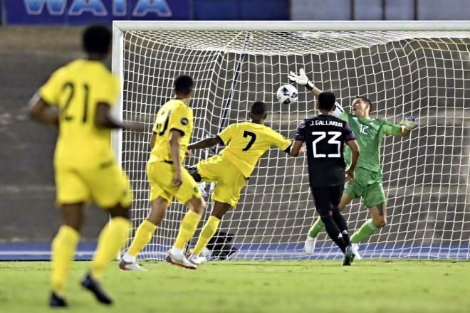 Se complica México en Nations League