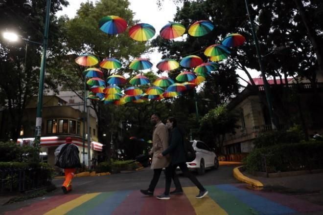 Comunidad LGBT+ enfrenta agresiones y rechazo familiar