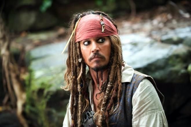 Busca Disney recontratar a Johnny Depp; le pagarían 301 mdd