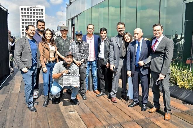 Dirige Carrera a detectives fuera de lo común