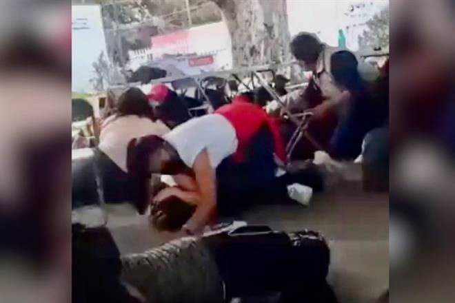 Reportan delicada a niña por balazos en vacunación en Puebla￼