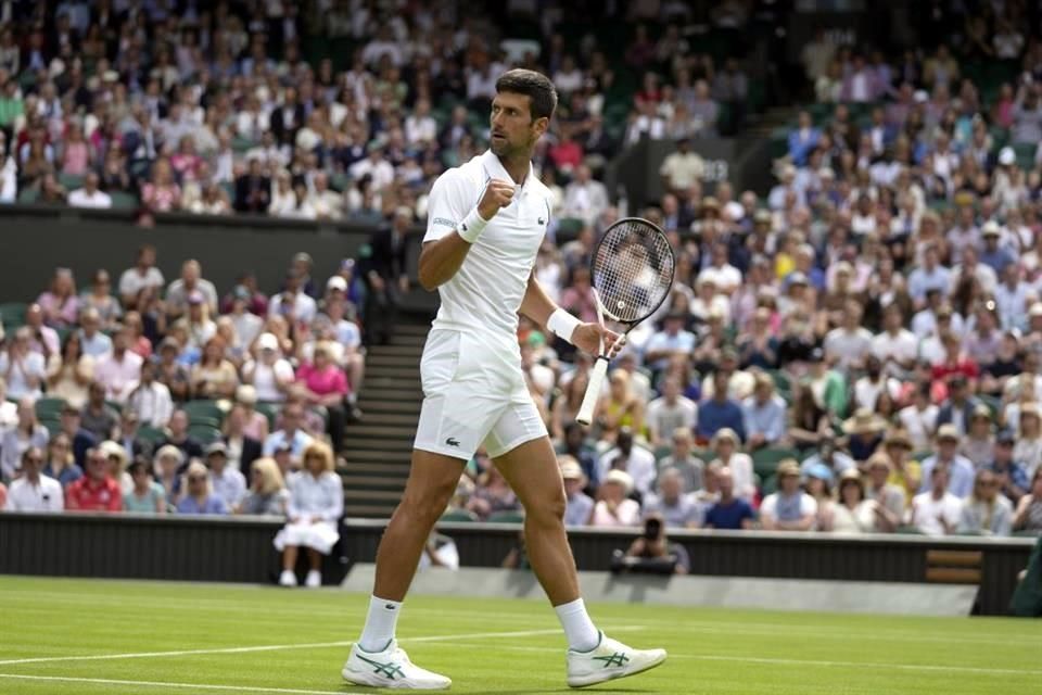 Nole avanza sin apuros a Tercera Ronda de Wimbledon