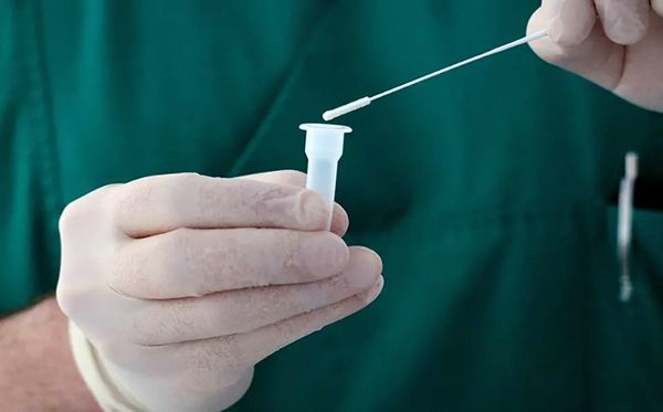 En China, advierten brote de covid-19; hacen pruebas masivas
