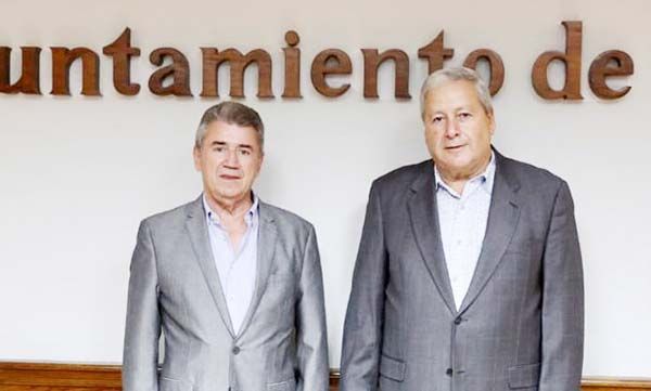 Toma Fraustro protesta al Contralor Ciudadano