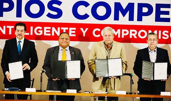 Impulsa Chema Fraustro el desarrollo económico