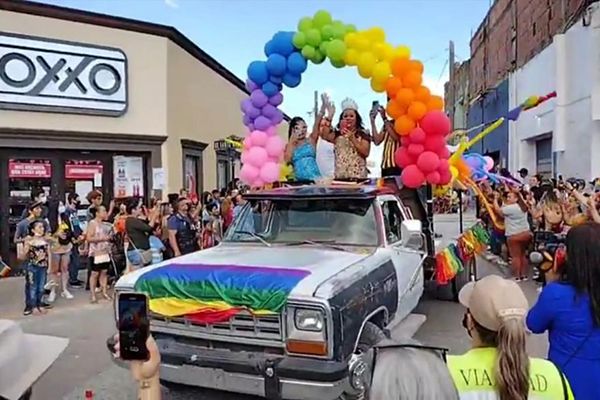 Marchan en Múzquiz por la inclusión LGBT