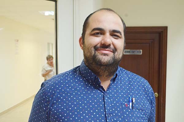 Presentan a Roberto Piña programas de INFONAVIT