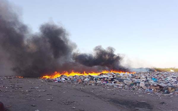 Se incendia basurero por enésima ocasión