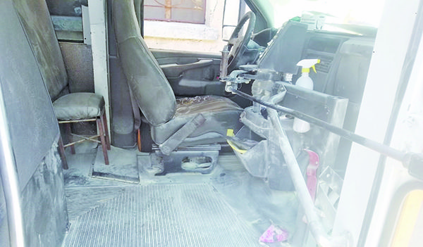 Se intoxican estudiantes con extintor de transporte