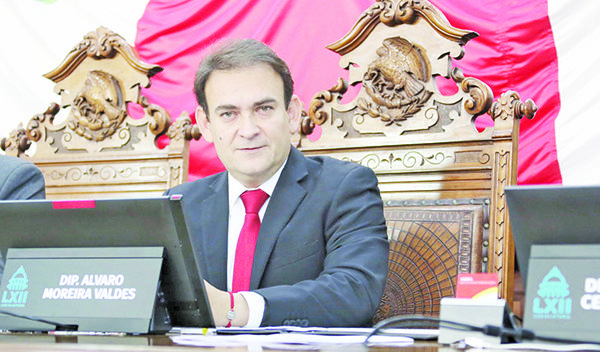 Demanda Álvaro políticas que protejan a los niños