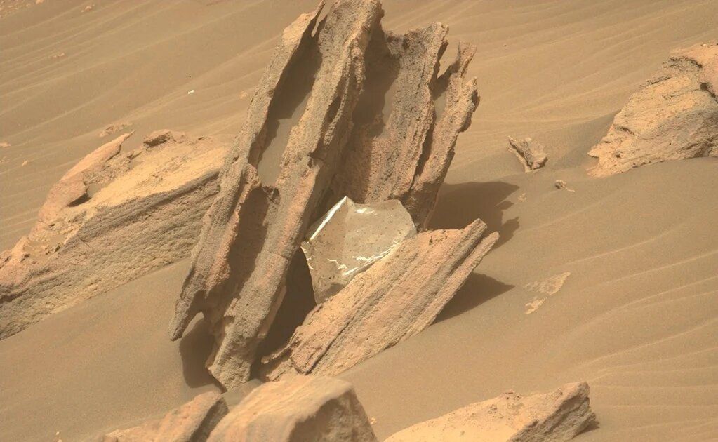 Rover de la NASA localiza basura en Marte