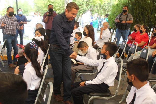 Saludan a MARS Integrantes del cabildo infantil