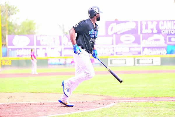 Va Chris Carter por los Acereros al Derby de Cuadrangulares