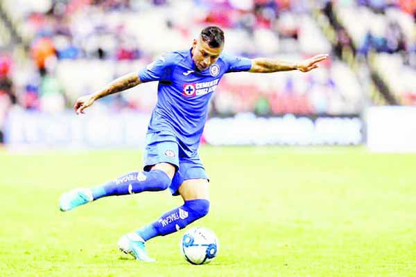 Es ‘Cata’ Domínguez el contagiado en el Tricolor