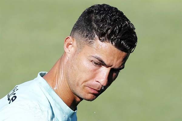 Desestiman demanda por violación contra Cristiano Ronaldo
