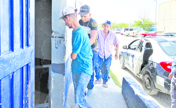 Póquer de ladones intentan robar tubos