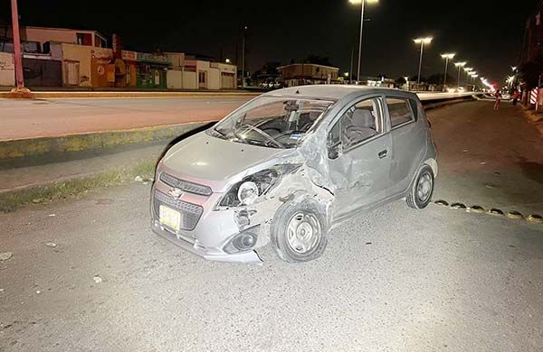 Huye ebria mujer de potente accidente