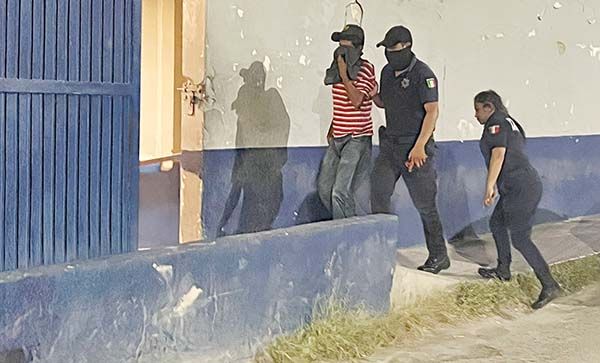 Encierran a briago por escandaloso