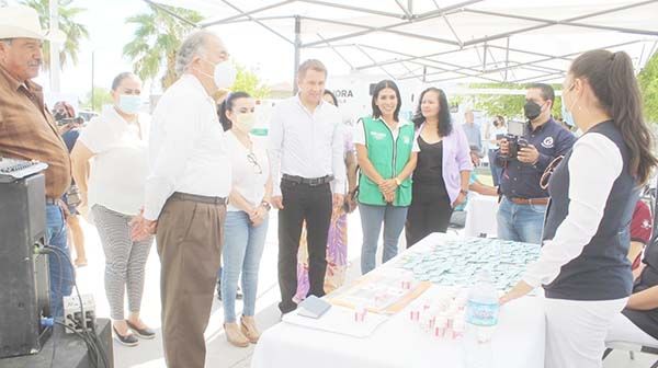 Llega a San Buena Caravana de Salud