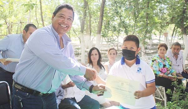Promueve la cultura Humberto Villarreal
