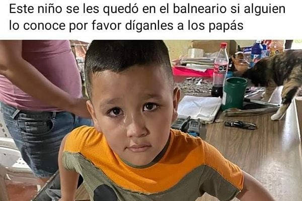 Olvidan a un niño en balneario local