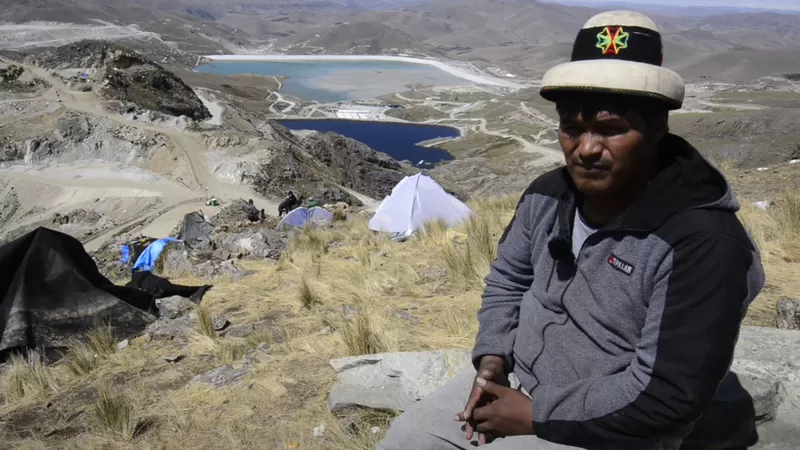 Chalcobamba, la montaña rica en cobre que enfrenta a una gran minera china con unos jóvenes peruanos