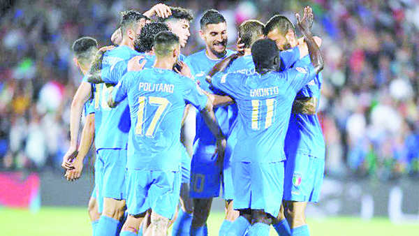 ITALIA OBTUVO SU PRIMERA VICTORIA DEL TORNEO TRAS VENCER A HUNGRÍA