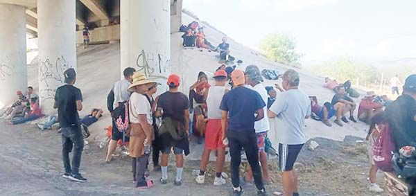 Pocos migrantes acuden a hoteles