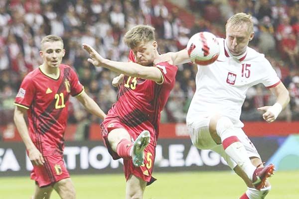 Vuelve a perder Polonia con Bélgica