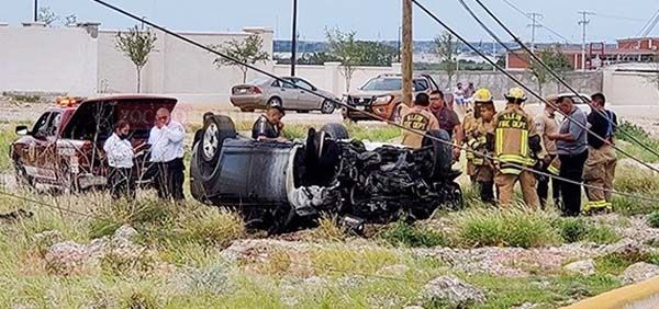 Muere en choque padre con 2 hijos