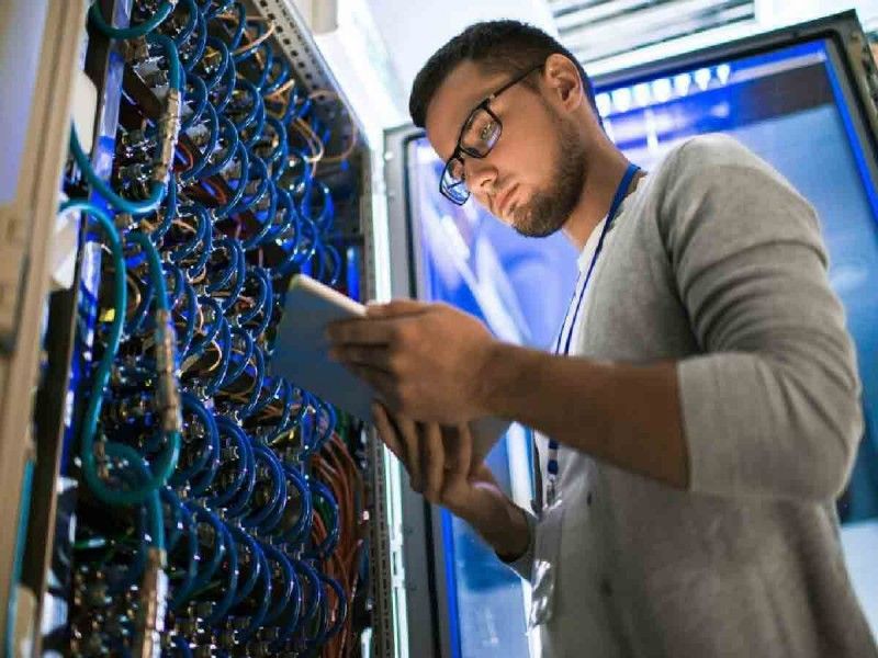 NetApp simplifica las operaciones en la nube híbrida, protege a las amenazas del ransomware