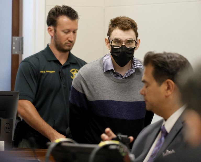¿Pena de muerte a tirador de Parkland? Las claves del juicio