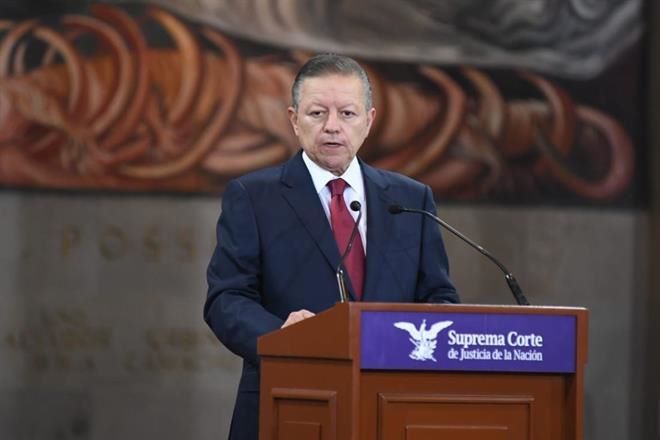 Cierra Corte sesiones; niega Zaldívar atrasar casos notables