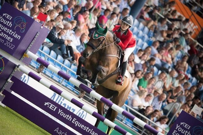 Gana mexicana oro en ecuestre en Alemania