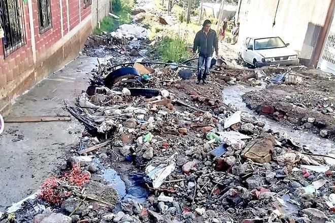 Detectan en Naucalpan 30 tiraderos ilegales