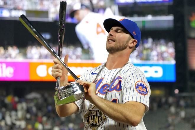 Va Pete Alonso por tricampeonato en el Home Run Derby