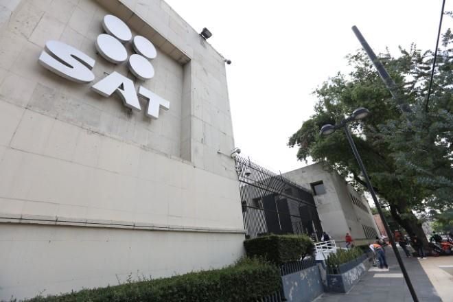 Baja SAT a Trafigura de padrón de importadores