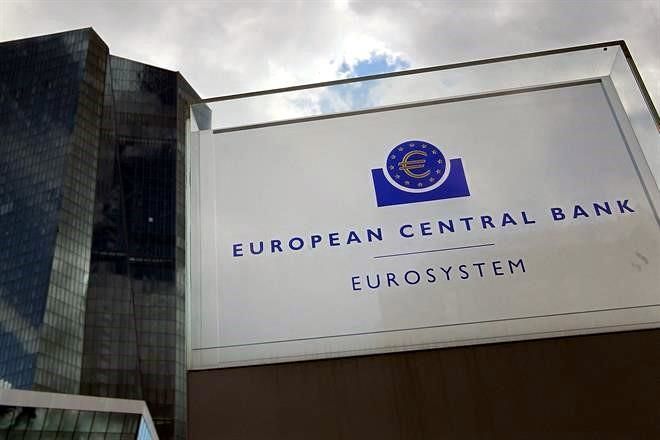 Sube Banco Central Europeo tasas por primera vez en 11 años