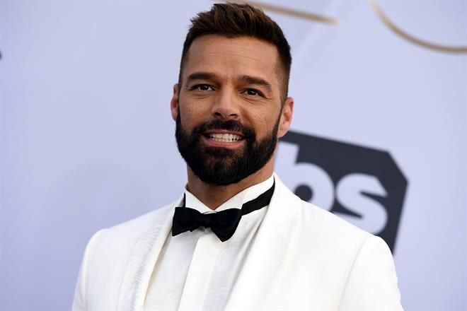 ¡La libra! Archivan orden de restricción contra Ricky Martin