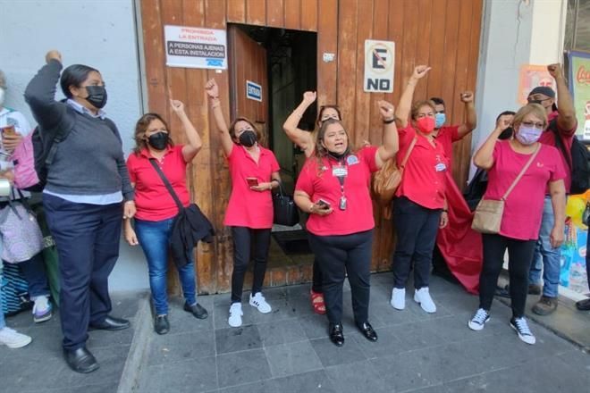 Estalla huelga en Telmex por primera vez desde privatización