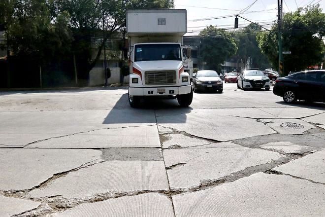 Gastan 248 mdp en vía en Azcapotzalco… ¡y dura 2 años!