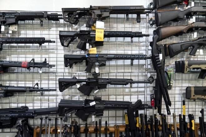 Ganan más de mil mdd con ventas de AR-15