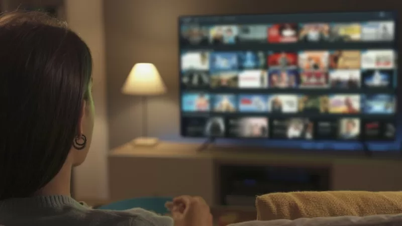 Netflix se alía con Microsoft para sacar una suscripción más barata… pero con anuncios