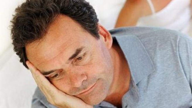 Disfunción eréctil y pérdida de cabello, nuevos síntomas del Covid prolongado