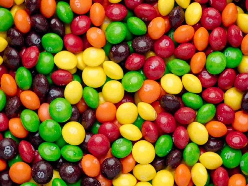 Los Skittles son tóxicos y nosotros no podemos con la tristeza